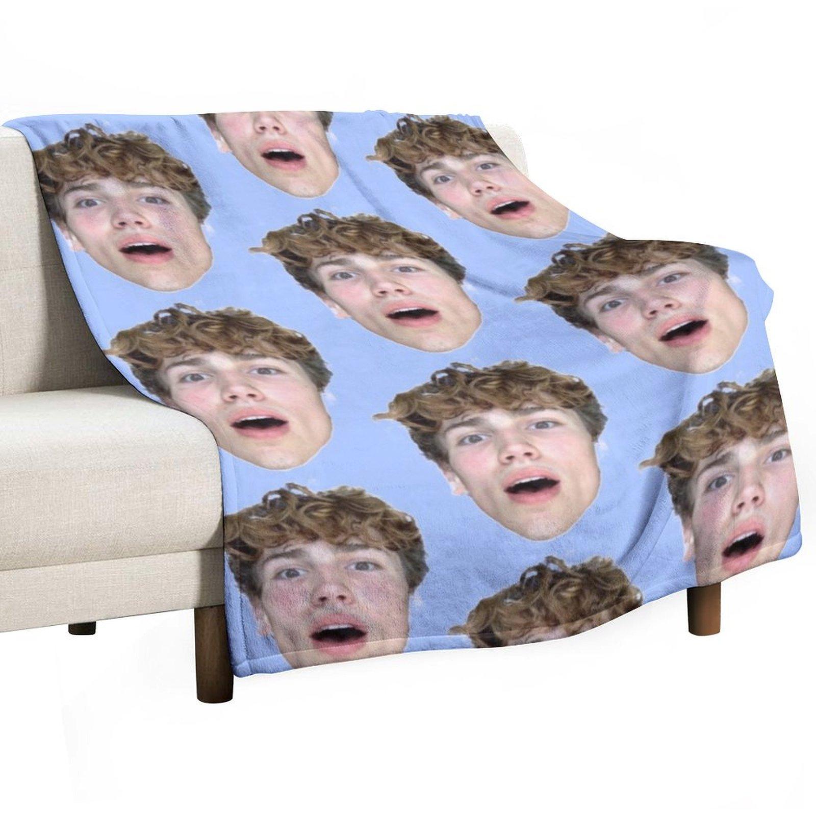 Vinnie :)) Throw Blanket Thermals For Travel warm winter Decorative Throw Cute Blankets 30x40in