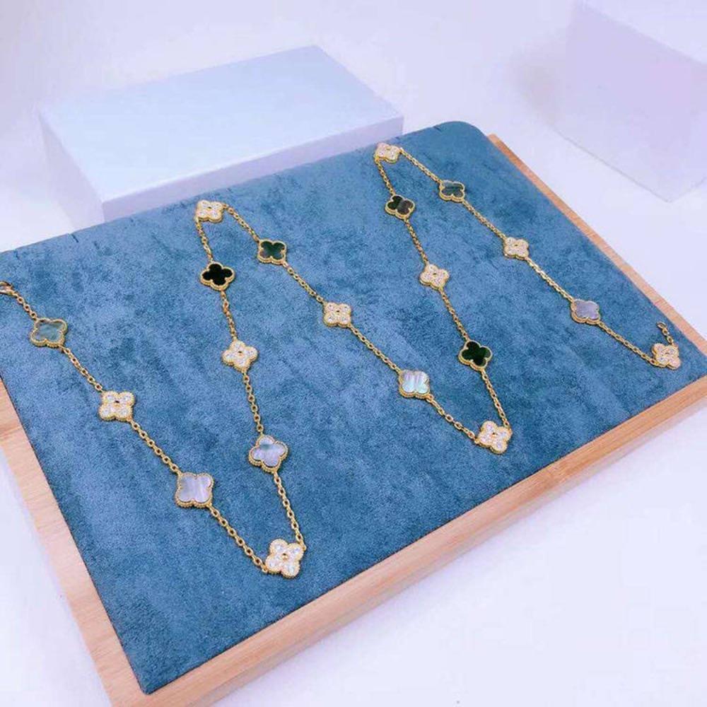 20 Flower Necklace Women Fashion Four Leaf Clover Sweater Chain Onyx Mother of Pearl Premium Sense Ladies Necklace