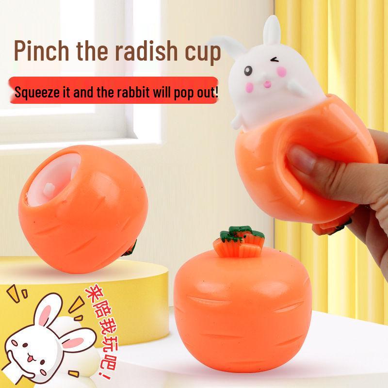 

Cute Carrot Rabbit Squeeze Toy - Decompression Prank Cup