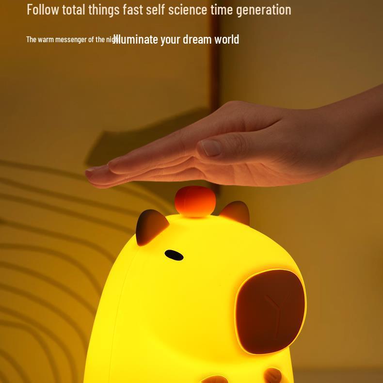 Capybara Silicone Night Light - Cute Bedroom Companion & Gift for Girls
