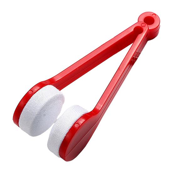 Зажим для чистки очков Портативный зажим для чистки линз Многоразовая салфетка из микрофибры для очков Удаляет масло Отпечатки пальцев Пыль для очков Солнцезащитных очков красный