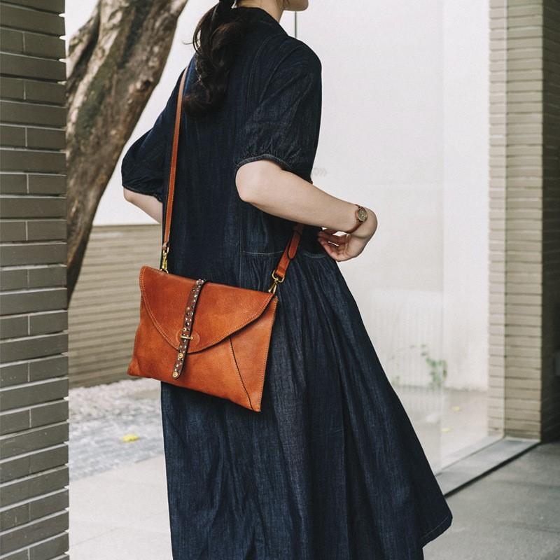 Johnature Handmade Retro Genuine Leather Rivet Clutch Bag High-quality Flip Cover Envelope Bag Shoulder Crossbody Bag