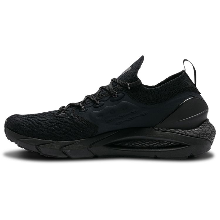 

Кроссовки Under Armour HOVR Phantom 2 Triple Black мужские 3023017-004