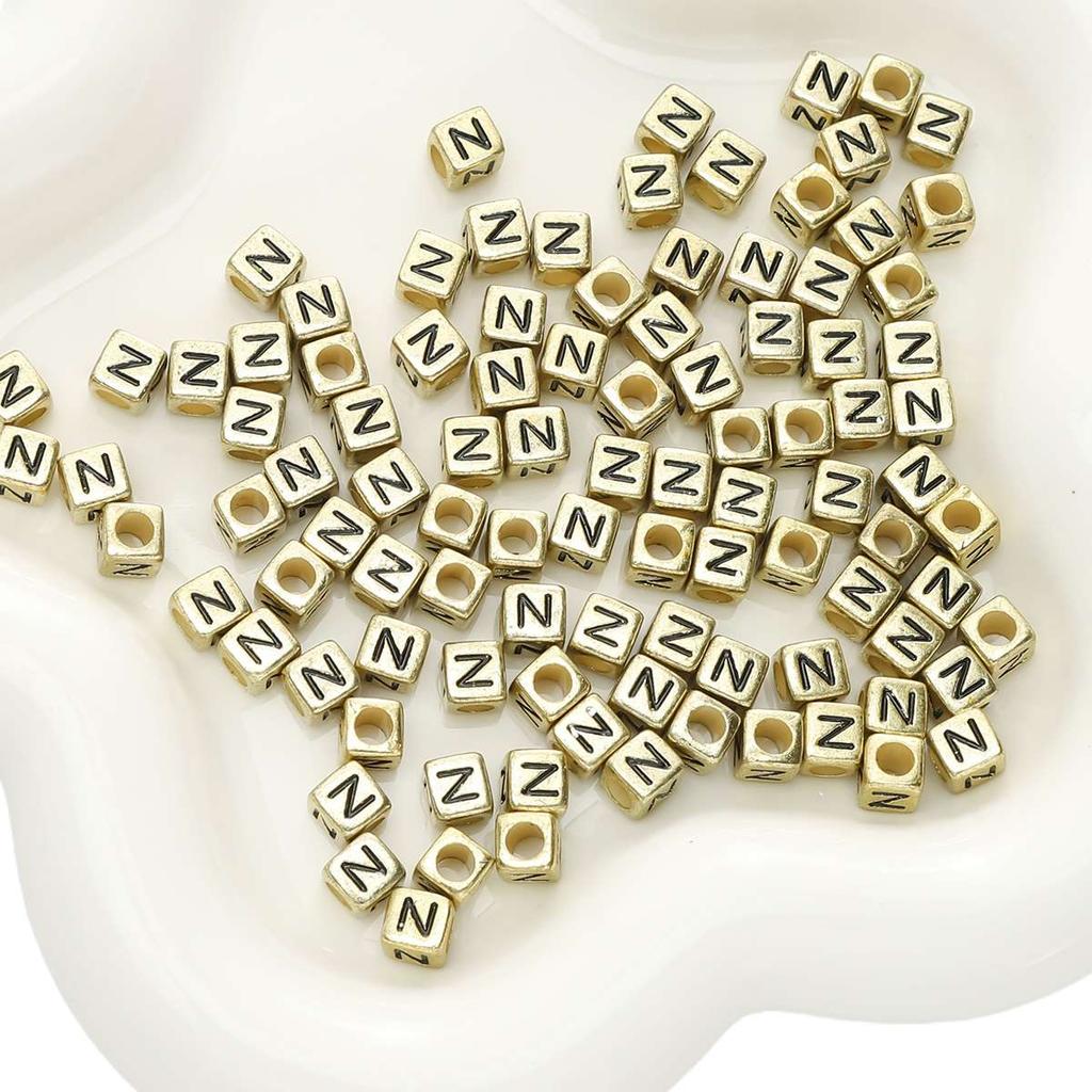 50 pz 6mm Cubo Quadrato Acrilico Fai da Te Perline Lettere Alfabeto A-Z Lettere Inglesi Per Braccialetto Collana Gioielli