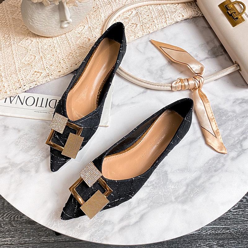 

Мода Новая мода Металлическая пряжка балетки женские острый носок хрустальная подвеска офисная обувь женские лоферы на мягкой подошве большого размера 43 4.5 чёрный