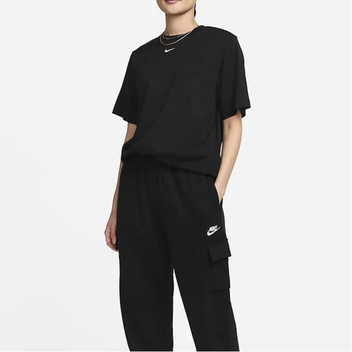 New Nike Sportswear Women's Logo Crewneck Loose Fit T-Shirt Black FD4150-010