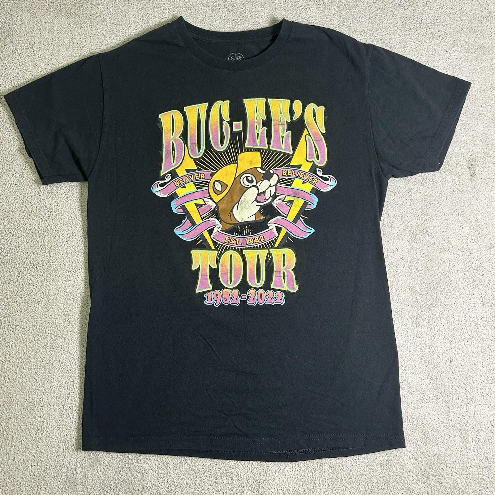 

Buc-Ees T Shirt Men’s Size Medium Tour 1982-2022 Beaver Believer Short Sleeve S