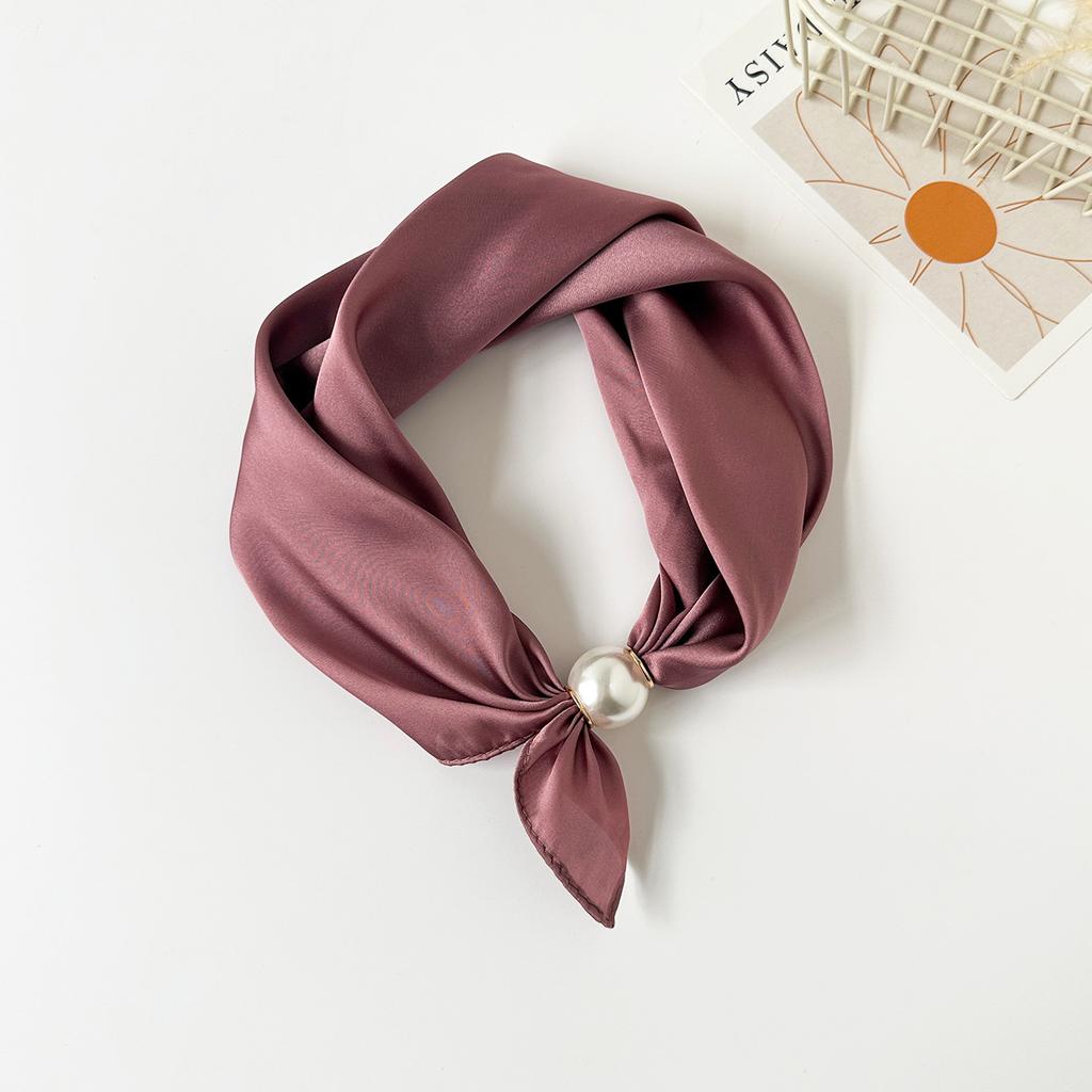 Print Scarf Silk Pearl Buckle Chain Female Lazy Thin Magnetic Collarbone Pendant Wraps Handkerchief Designer Woman Neck Scarf