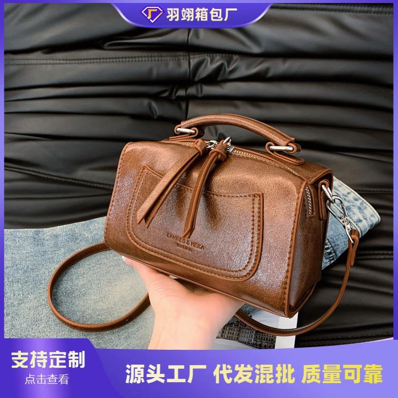 Premium Nischen-Kissenbeutel Damen neue Herbst- und Winter vielseitige Retro-Handtasche einzelne Schulter Umhängetasche