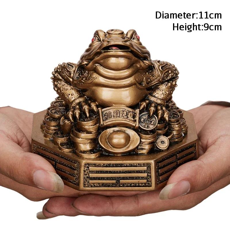 Chinese Style Feng Shui Golden Toad with Movable Coin In Mouth Wealth Fortune Ornament Richness Figurine Home Office Desk Decor