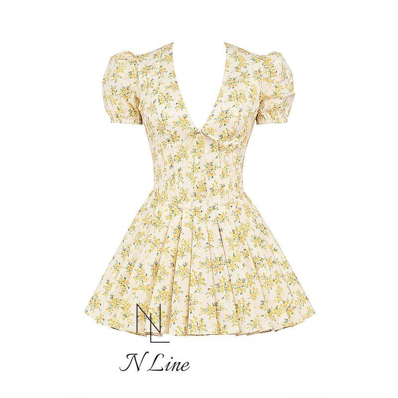 

Fashion Straight House of CB 24 Sexy Pleated Cotton Thin Fabric Dress Swing Mini Dress Dress Yellow Flower L