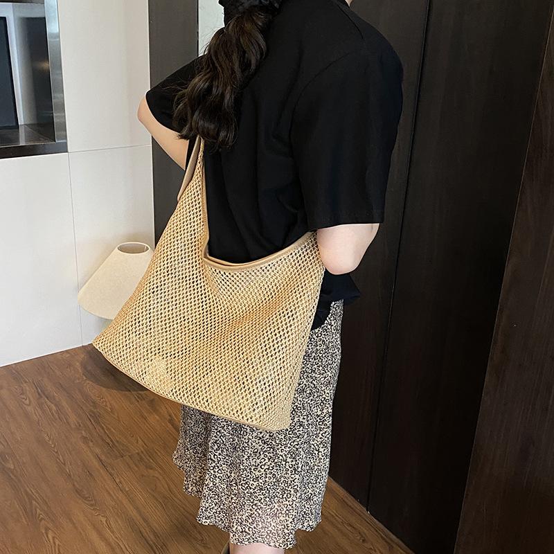 Large Capacity Straw Bag Women's 2025 New Summer Shoulder Tote Bag Seaside Beach Vacation Woven Bag