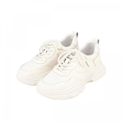 Încălțăminte pentru femei – Adidaşi