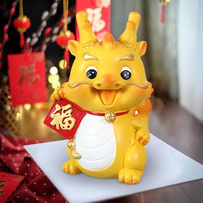 Chinese Dragon Sculpture: Exquisite Desk Decor for Spring Festival