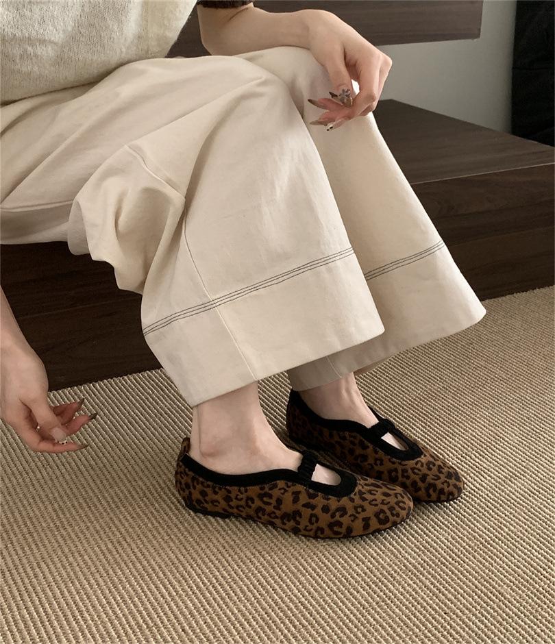 Vintage Mary Jane shoes Mori round head single shoes women's 2025 autumn and winter new design leopard print flat grandma shoes