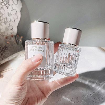 30ML 50ML Luxus Parfüm Glas Sprühflasche Tragbar Klar Kosmetik Alkohol Zerstäuber Hohe Kapazität Leere Flaschen Nachfüllbar