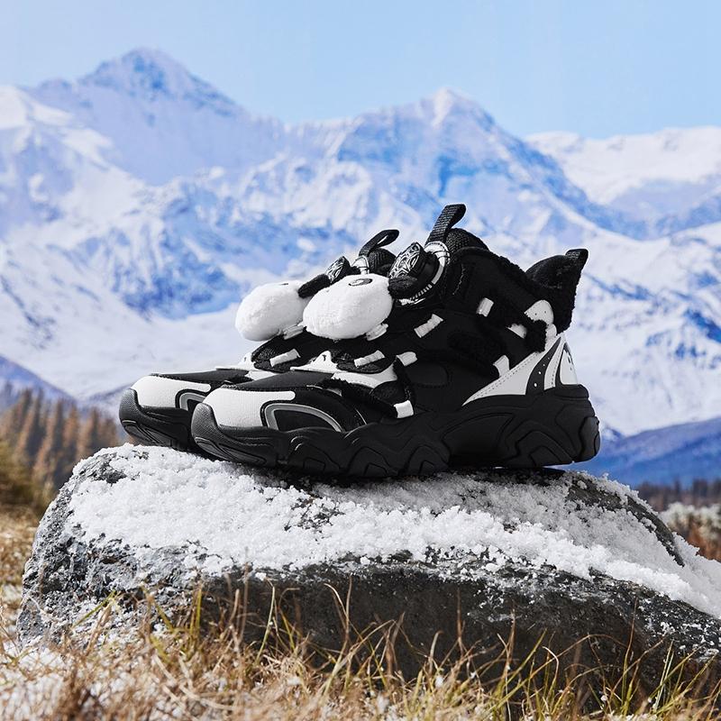 Anta Kids Warm Bear Trendy Fashion Thickened Non-Slip Warm Mid-Top Casual Shoes Kids Casual Shoes Black White A22446901-6