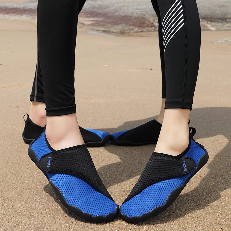 Unisex Barefoot Aqua Shoes Men Women Light Beach Water Shoes Quick Dry Upstream Swim Sandals for Fitness Yoga River Surfing