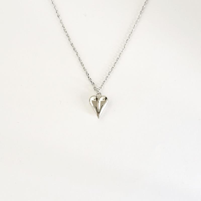 

Любовне намисто жіноче інс вітер ланцюжок на ключицю персикове серце простий дизайн темпераментні намиста2025 новинка срібний