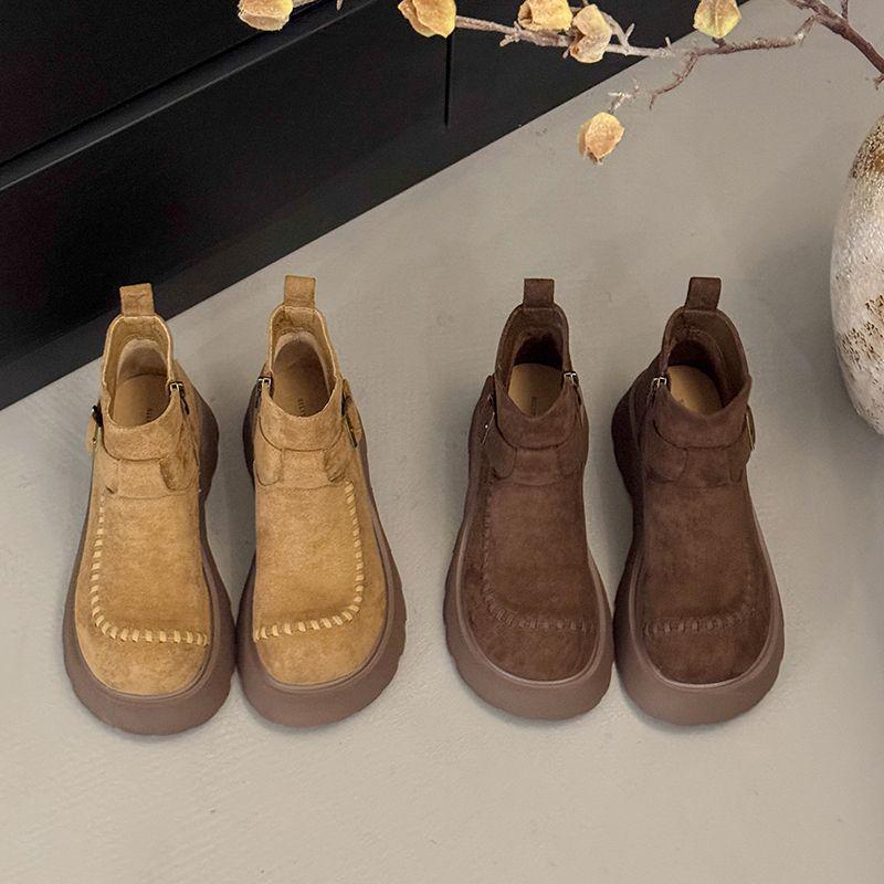 Women’s 2025 Retro Platform Martin Boots - Height-Enhancing, Thick-Soled, Autumn Must-Have, Versatile & Slimming.