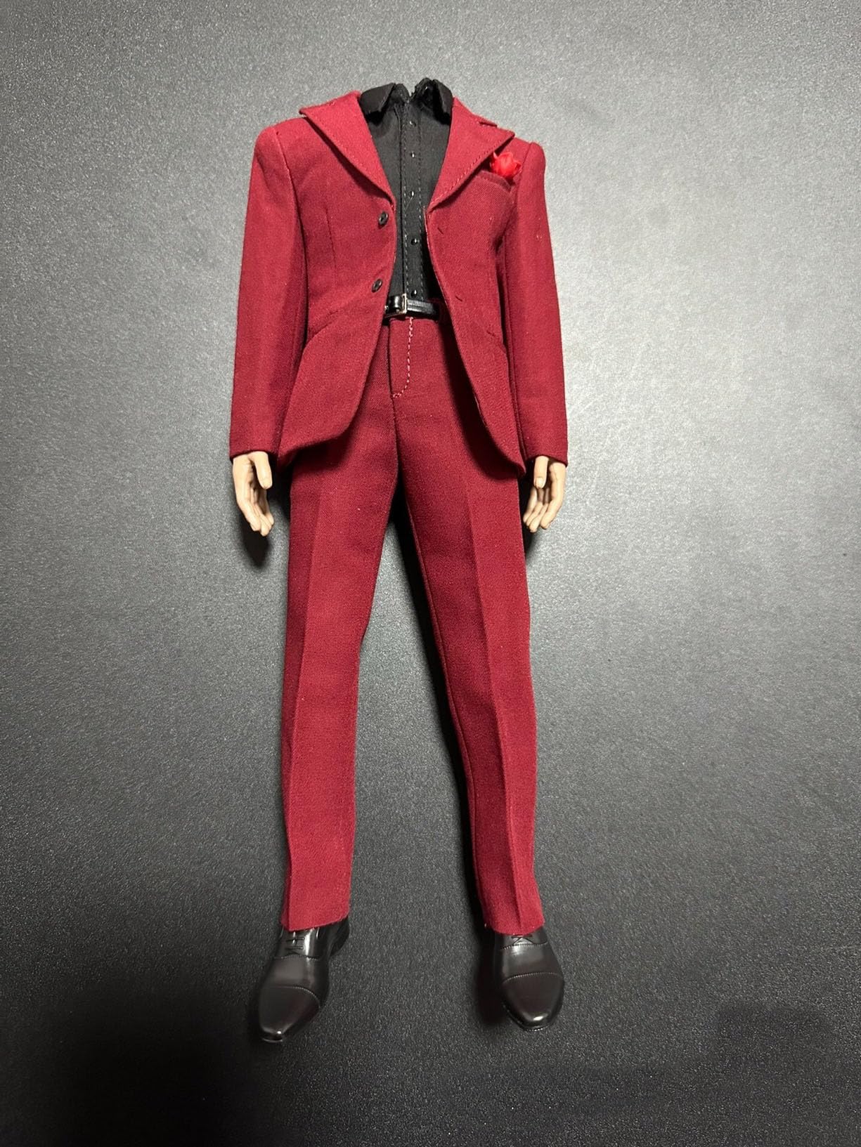 

1/6 scale figure accessories: Men s suit outfit set (burgundy, red suit, head and body not included). Includes: suit, shirt, pants, shoes, and belt.