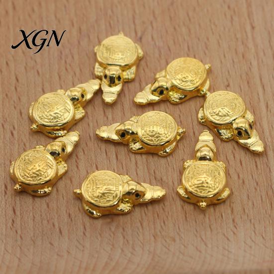 Positive Energy Charm Golden Turtle Feng Shui Ornament for Wealth And Prosperity, Metal Chinese Luck Handcrafted Brass with Faux Leather Sleeve,