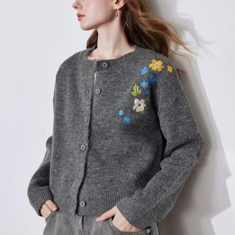 Sweater Cardigan Women's Spring and Autumn Flower-embroidered Knitted Cardigan Casual Loose Sweater Coat Top