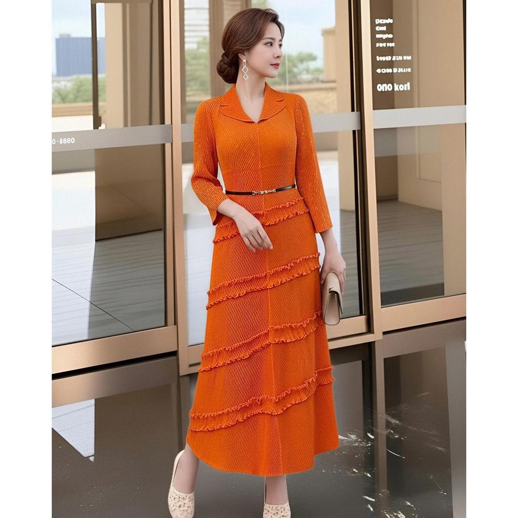 Elegant Spring High-End Miyake Pleated Green Long Dress - Waist-Cinched for Graceful Women