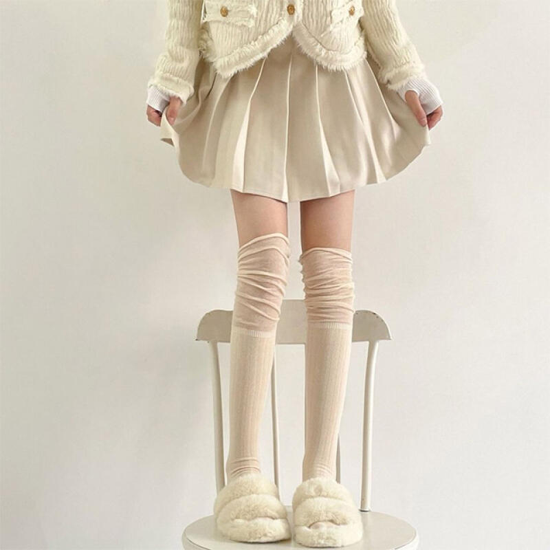 

Lipgolji loose high over-the-knee socks ivory