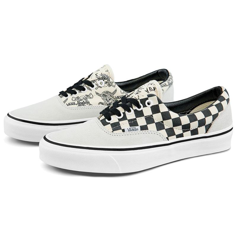 Vans Style 95 Black/White Vans VN0A2RR12RS