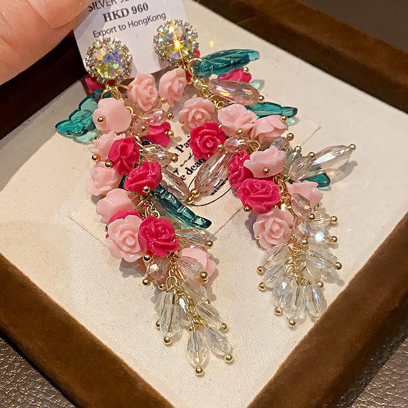 

Silver Needle Heavy Industry Diamond-encrusted Tassel Crystal Earrings European and American Light Luxury Design Earrings Premium Temperament Earrings