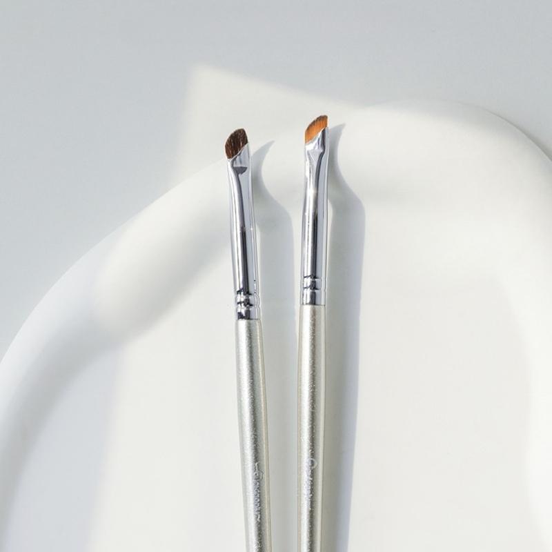 GUOXIAONIU 1pc Eye Liner Make Up Brushes Precision Eyeliner Makeup Brush Portable Eyelid Super Thin Eye Cosmetic Tools