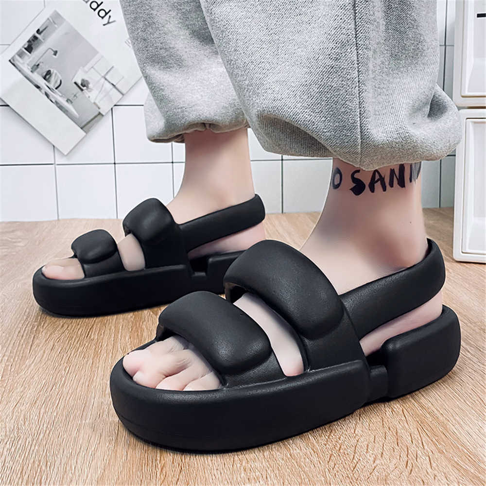 Fashion Extra Large Sizes Number 36 Slippers 45 Rubber Water Shoes Womens Sandals Luxury Designer Sneakers Sport Hypebeast