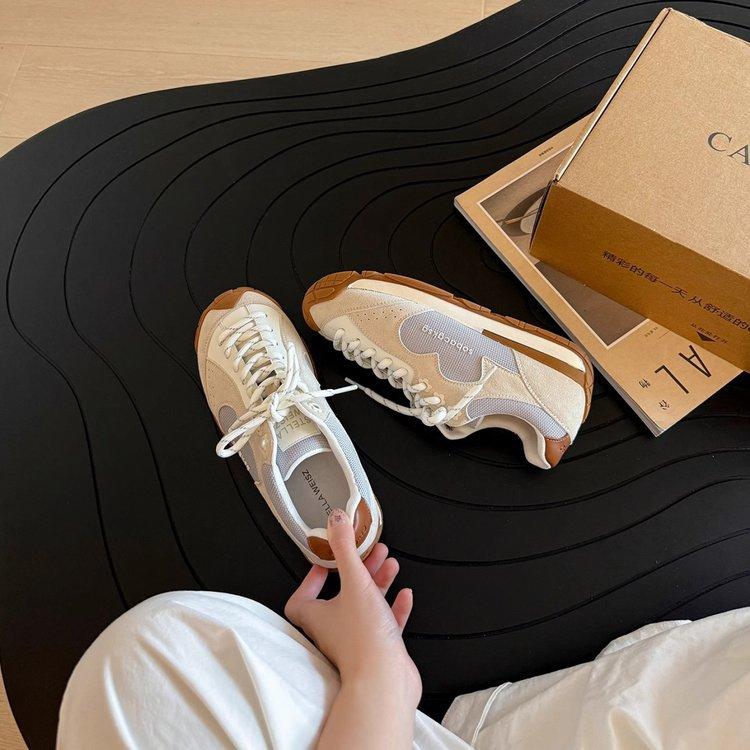 [Youshilai] 2025 autumn new flat-bottomed non-slip German training shoes women's lace-up versatile fried street casual sports shoes