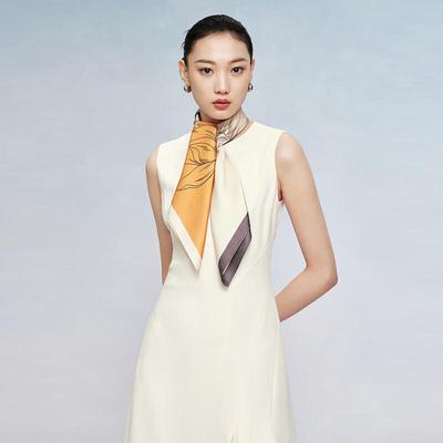 Wanshili 100% Mulberry Silk Square Scarf - Magnolia Ode 75cm