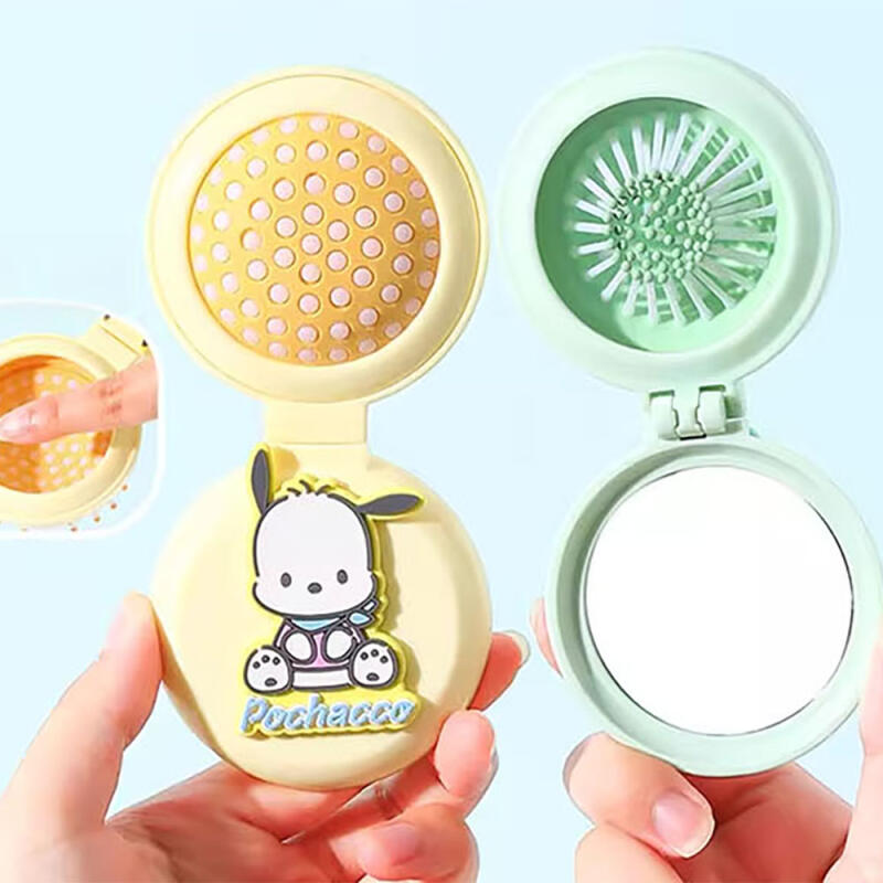 Sanrio Pochacco Folding Brush (Random)