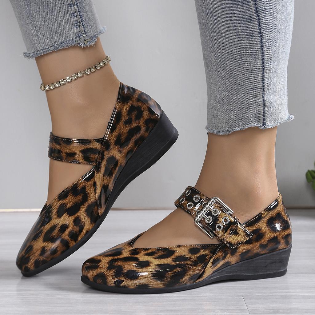 Fashion Plus Size 35-43 Shoes for Women Autumn Fashion PU Flat Wedges Comfortable Non-slip Zapatos De Mujer Buckle Strap Work Shoes