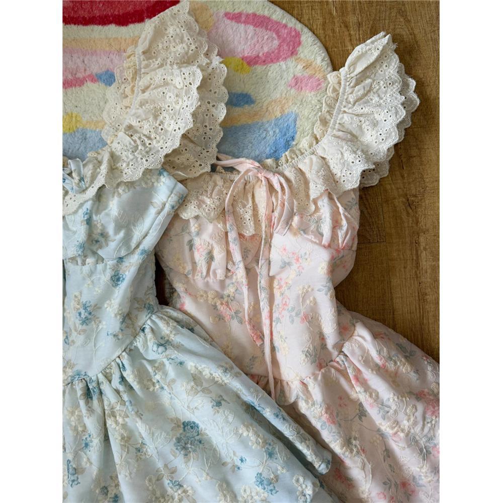 Sweet Spice Girl Blue Flying Sleeve Floral Dress Female Small Summer Waist Fluffy Short Skirt Student Cake Dress