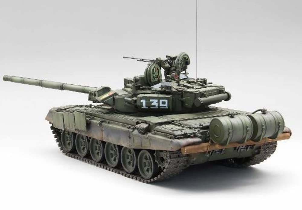 Amusing Hobby Amusing Hobby Russian Army Full Interior Plastic Model AMH35A050 1/35 T-90A