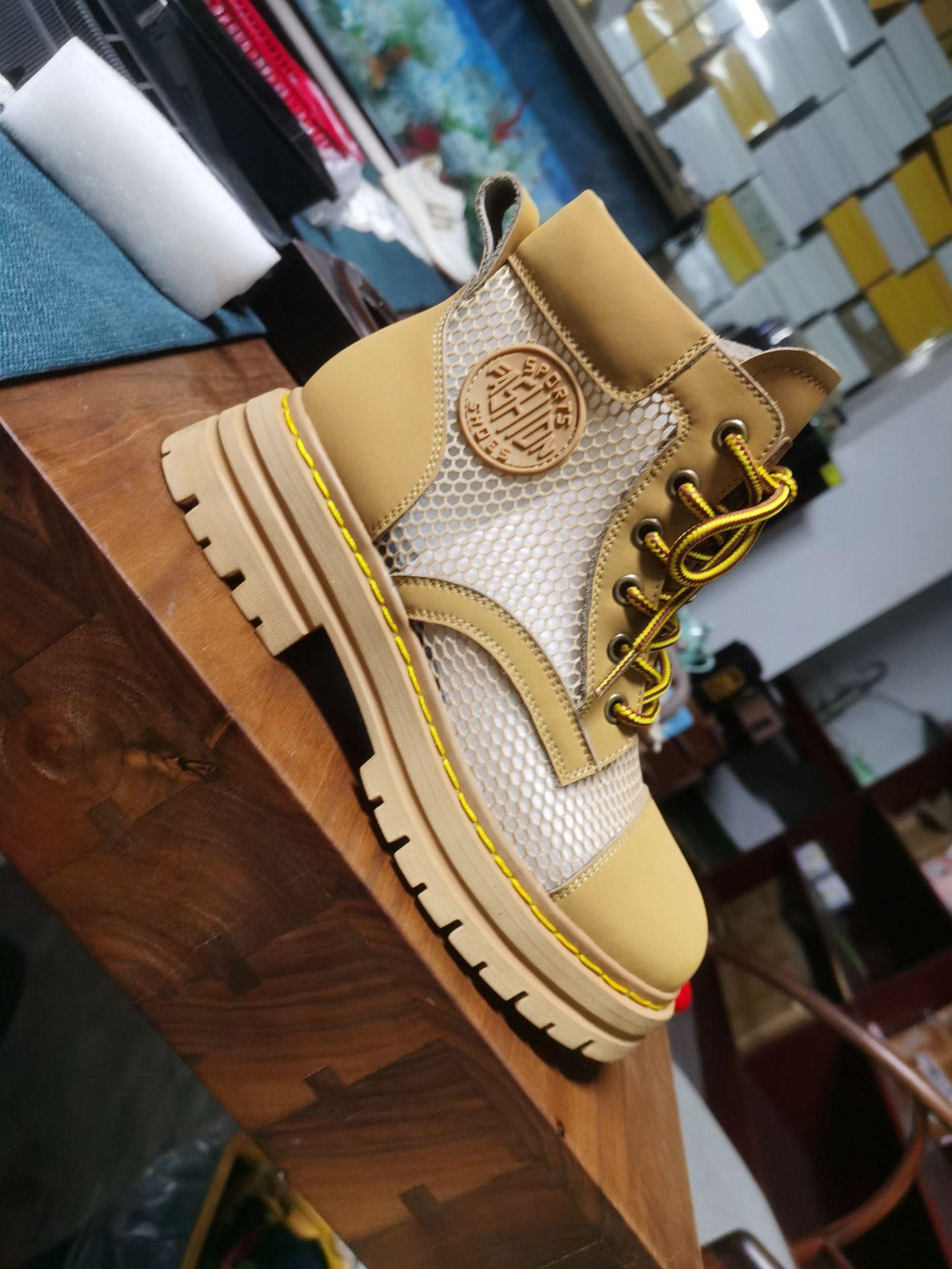 

Крутые плохие большие желтые ботинки женские новые кожаные короткие ботинки мужские модные альпинистские парные универсальные ботинки Мартин 44