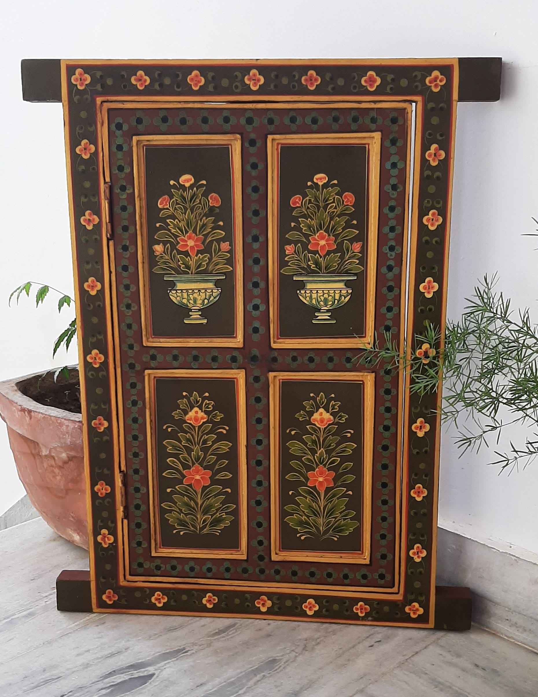 Handmade Floral Painted Jharokha: Rajasthani Wooden Window Wall Decor разноцветный