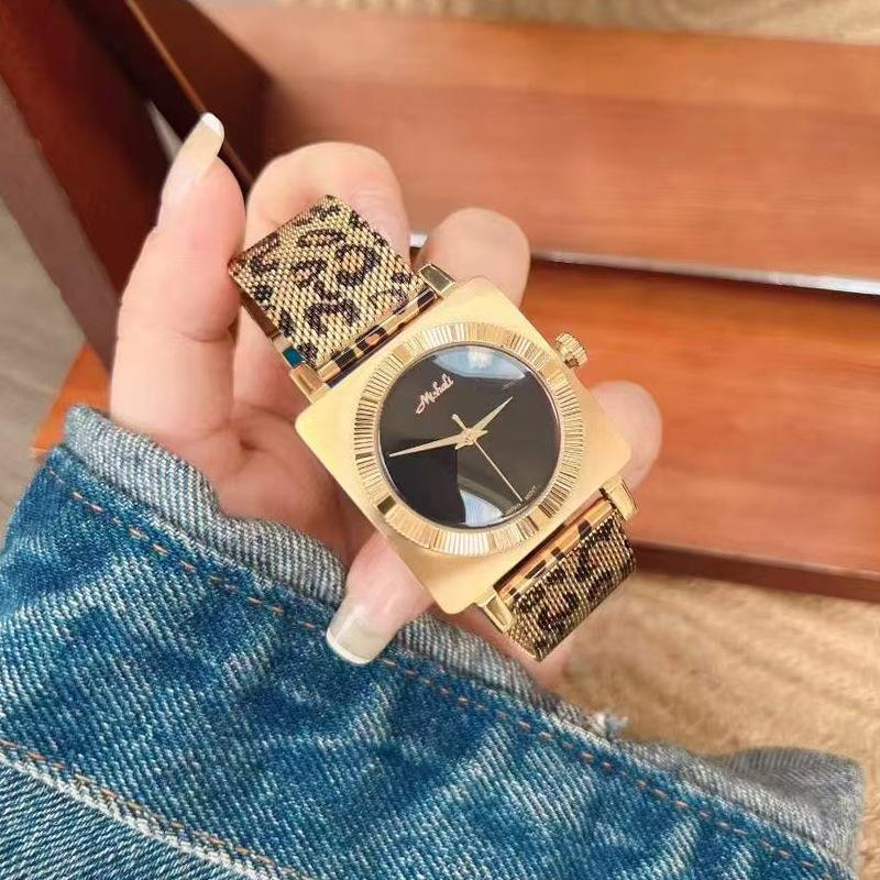 Fashion Fine Steel Belt Large Plate Watch Women S Style Female Light Luxury Niche Quartz Watch
