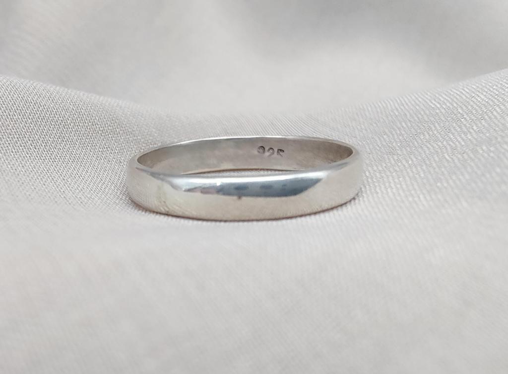 925er Sterlingsilber Minimalistischer Bandring: Unisex Verlobungsschmuck