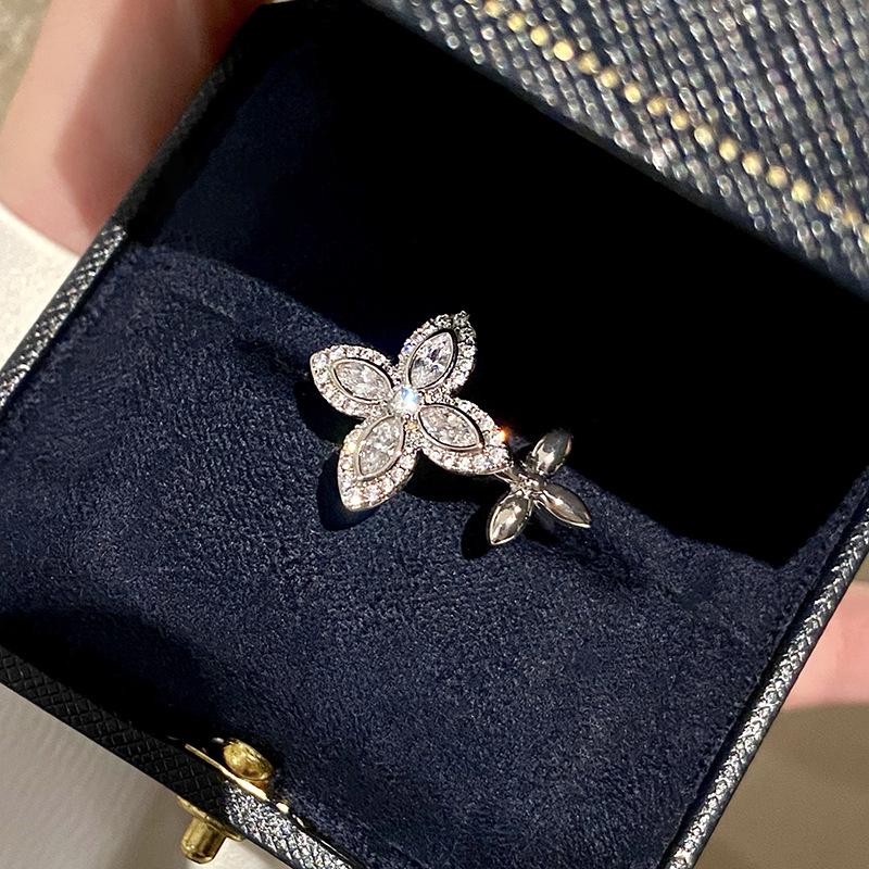 Zircon Lucky Clover Flower Open Ring - Elegant Court Style Exquisite Hand Jewelry