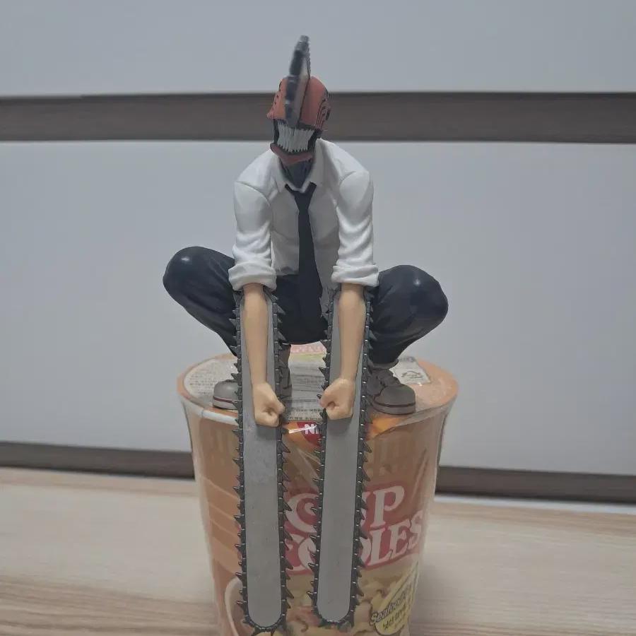 

Фигурка человека-бензопилы Денджи