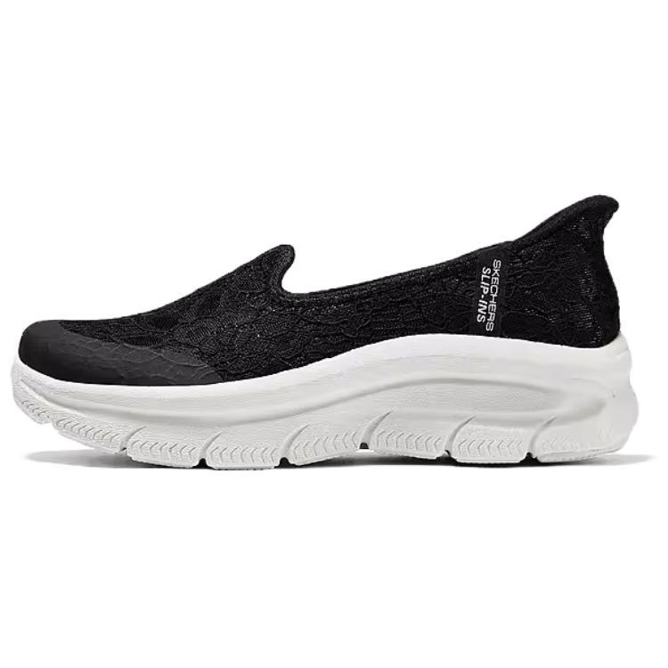 Skechers Modern Comfort Slip-On Soft Sole Casual Shoes Women casual shoes Black 158858-BLK 35