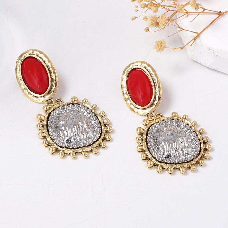 Retro Geometric Alloy Inlaid Resin Earrings for Women Ladies Europe and America Style Exaggerated Pendant Earrings Jewelry Gifts