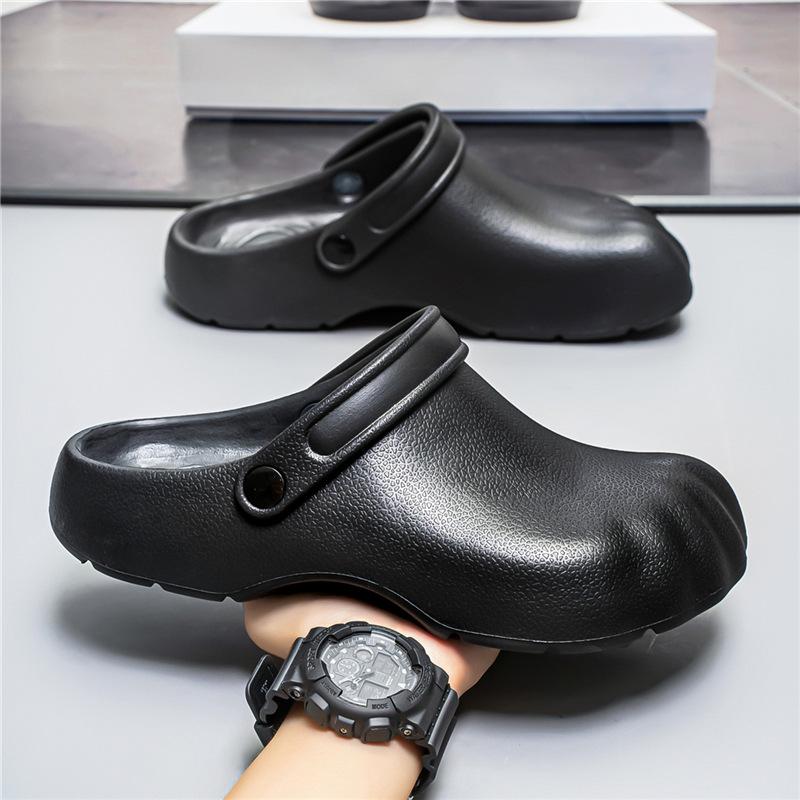 Summer new fashion trend versatile cool slippers non-slip bag head half tray large size men wear travel beach shoes