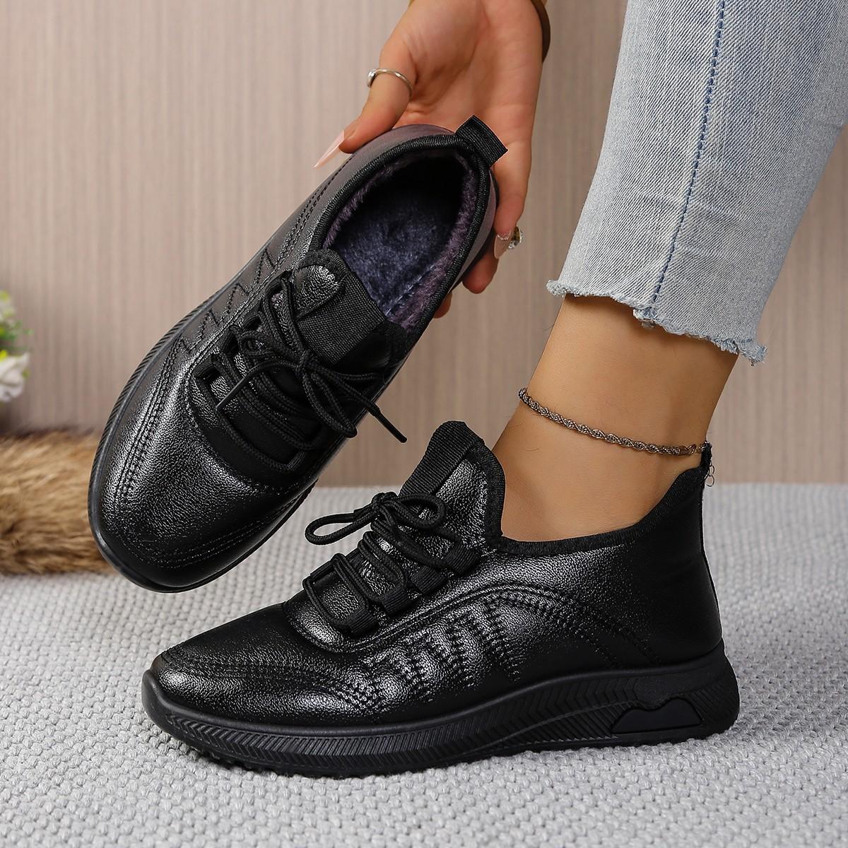 

Men Women Winter Spring Autumn Casual Outdoor Sports Sneakers Comfortable RoundToe Fashionable New Casual Round Toe Shoes Style Flat Bottom 35
