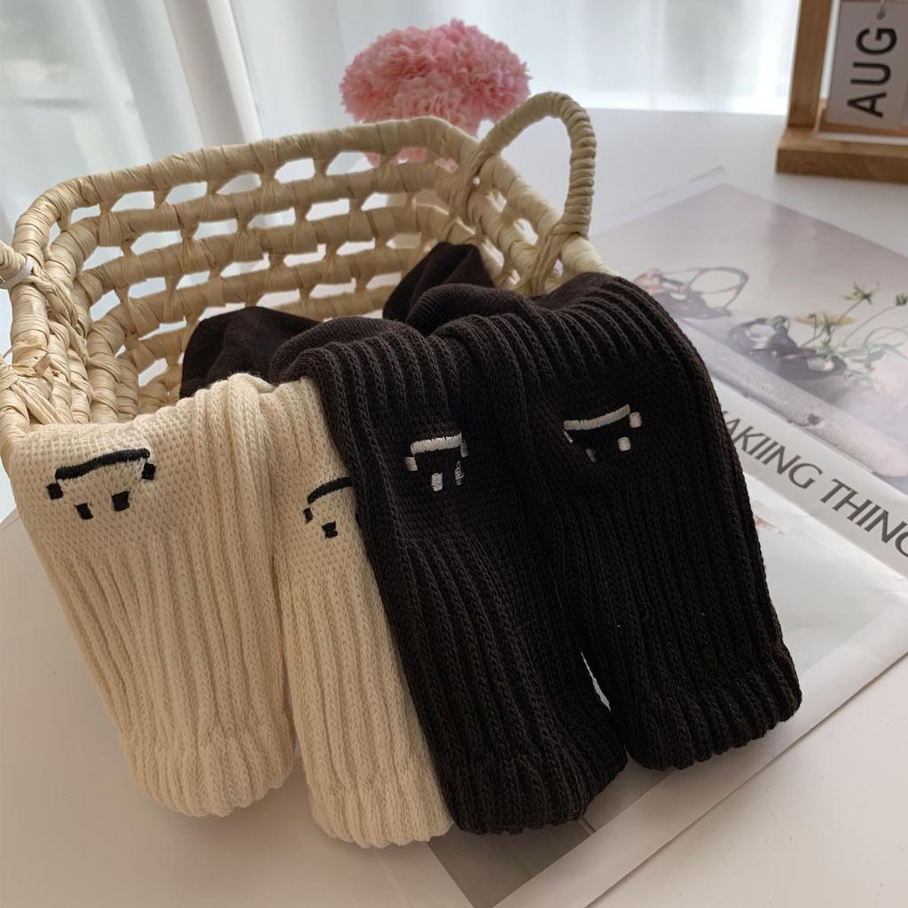 Trendy Socks Embroidered Smiley Socks Mid-Tube Socks Stockings Socks Absorb Sweat And Breathe, Non-Polishing Feet Couple Socks Cotton Socks
